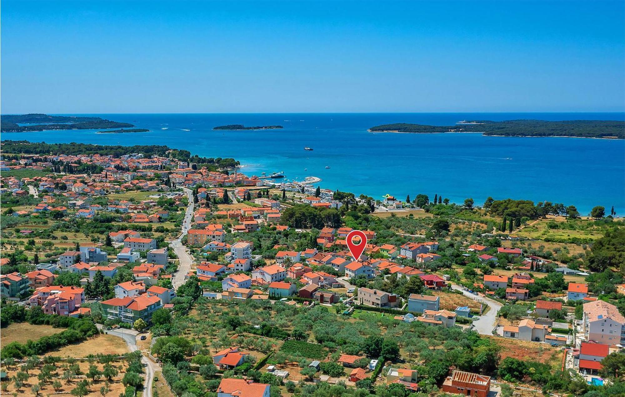 Gorgeous Apartment In Fazana With Wifi Екстер'єр фото